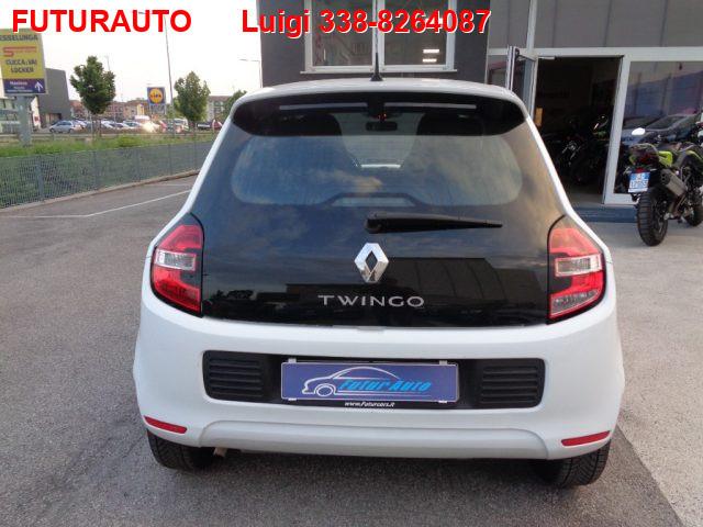 RENAULT Twingo 1.0 SCe Live