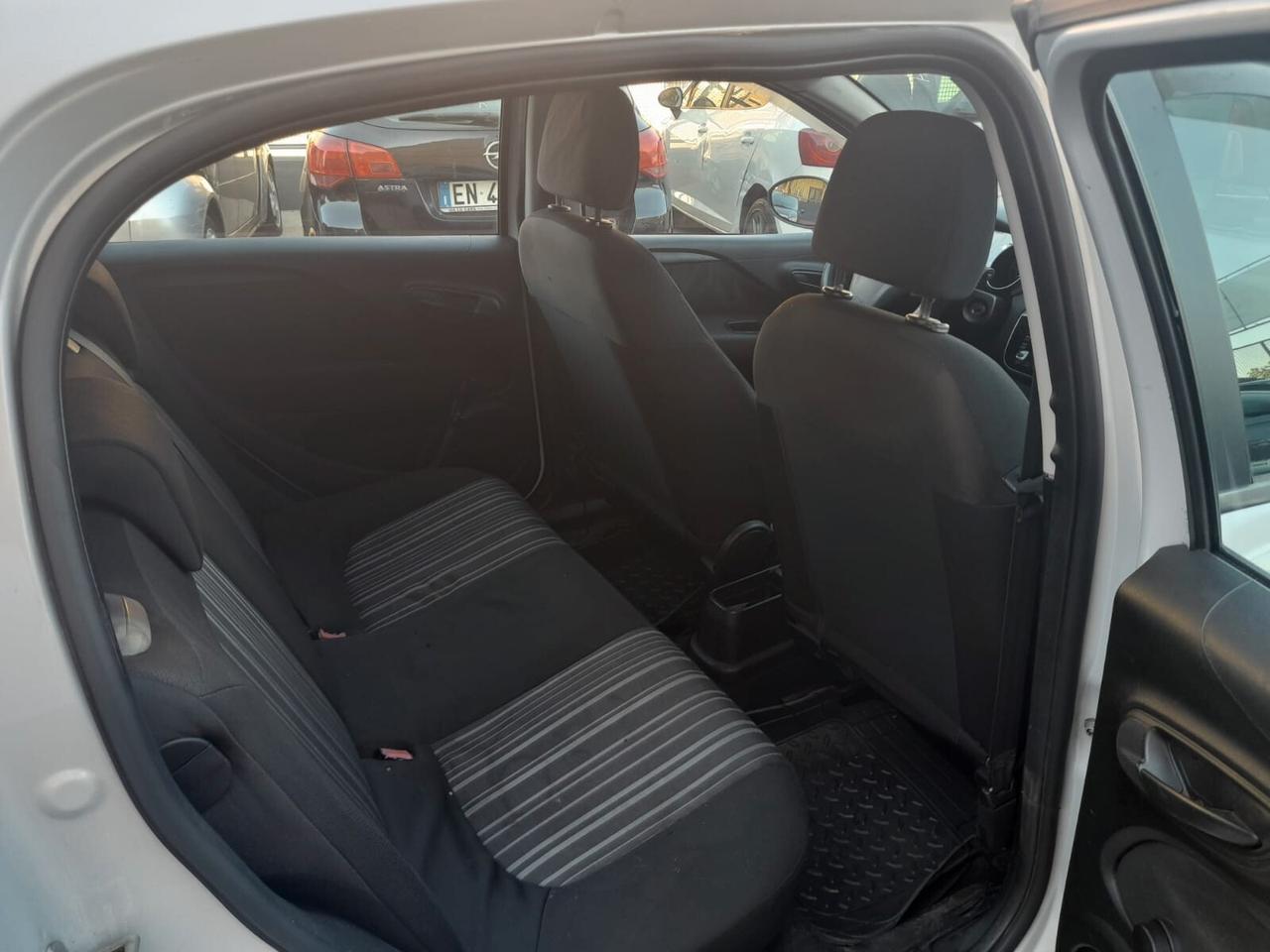 Fiat Grande Punto 1.2cc gpl 12 mesi garanzia-2011