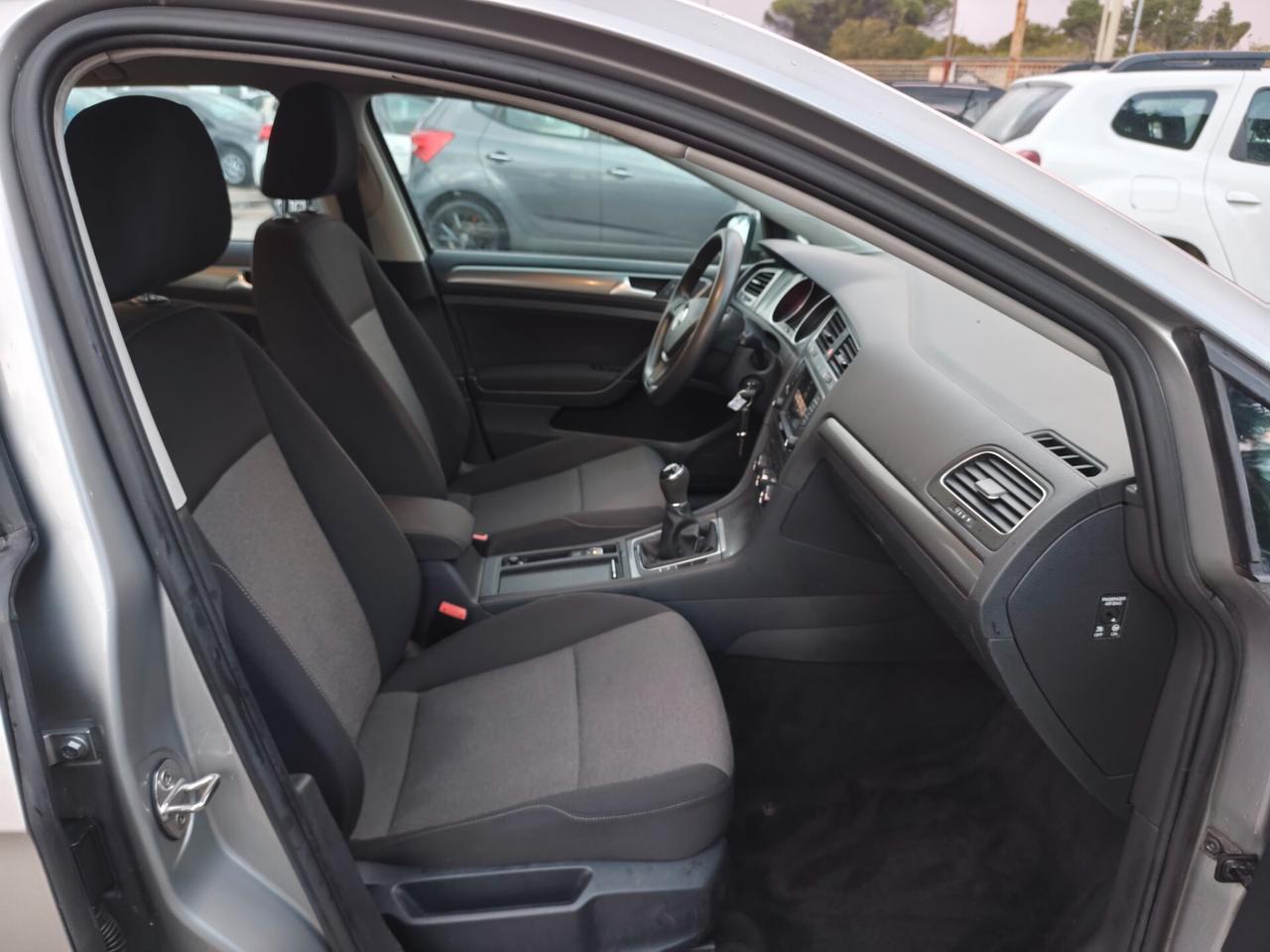 Volkswagen Golf Variant 1.6 TDI STATION WAGON