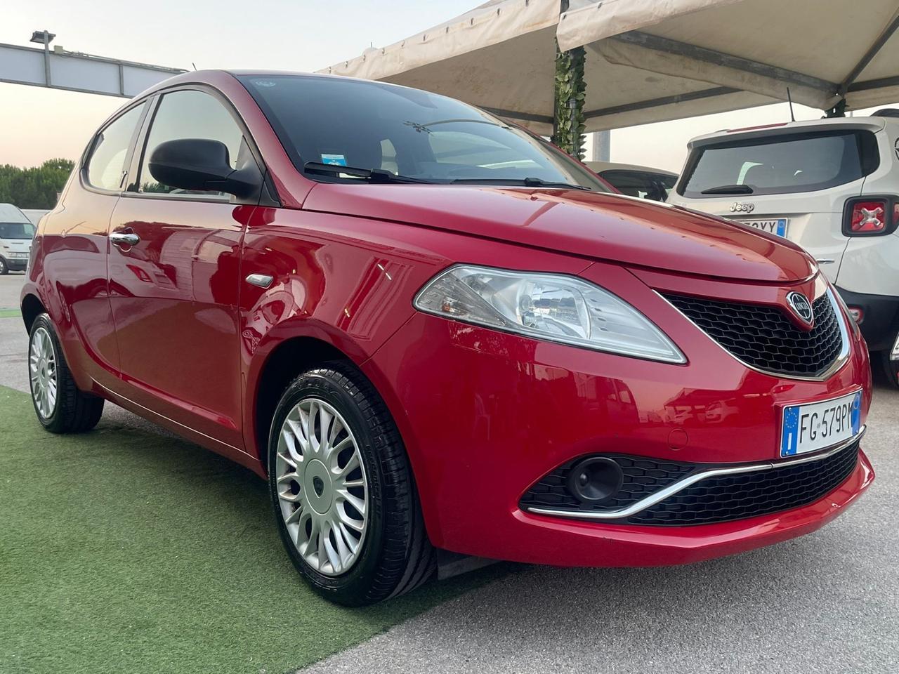 Lancia Ypsilon 1.2 69 CV Silver NUOVA GARANZIA