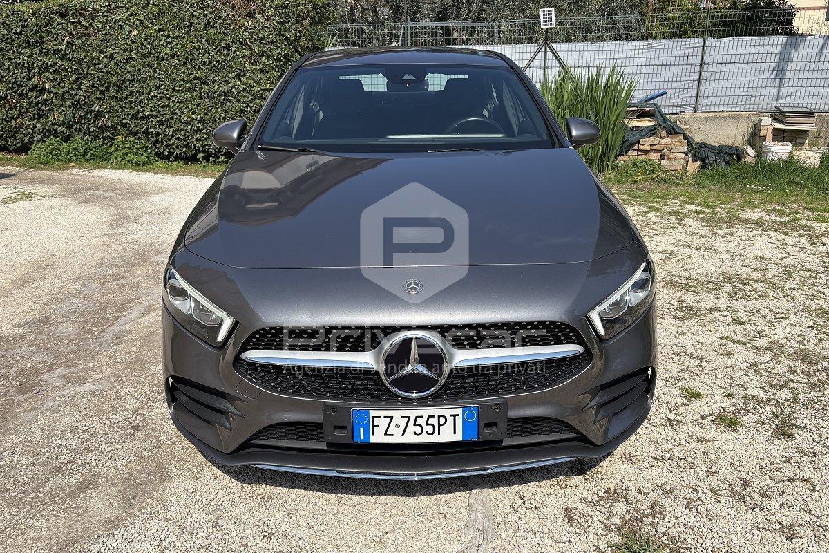 MERCEDES A 180 d Automatic Premium
