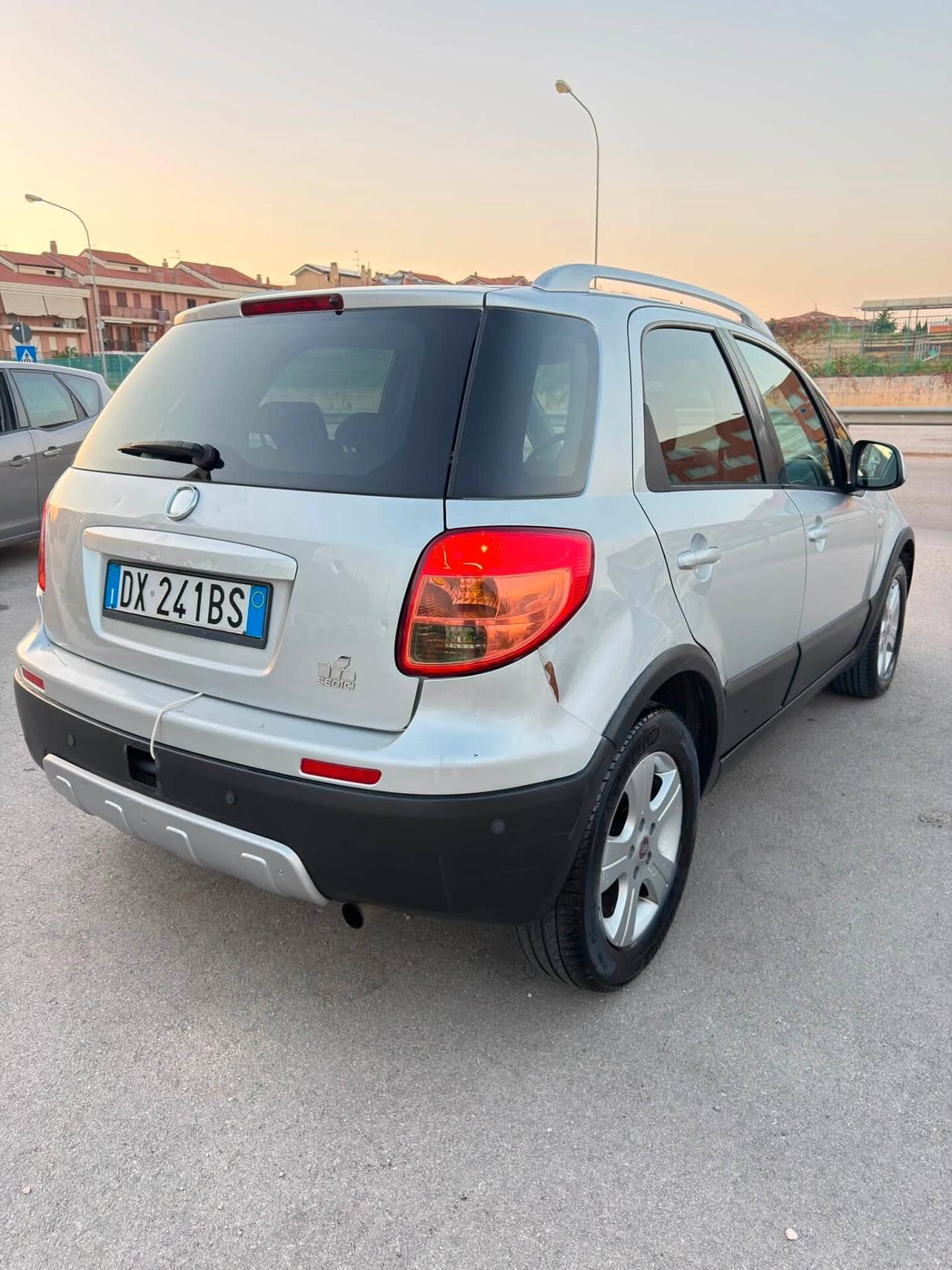 Fiat Sedici 1.9 MJT 4x2 Emotion