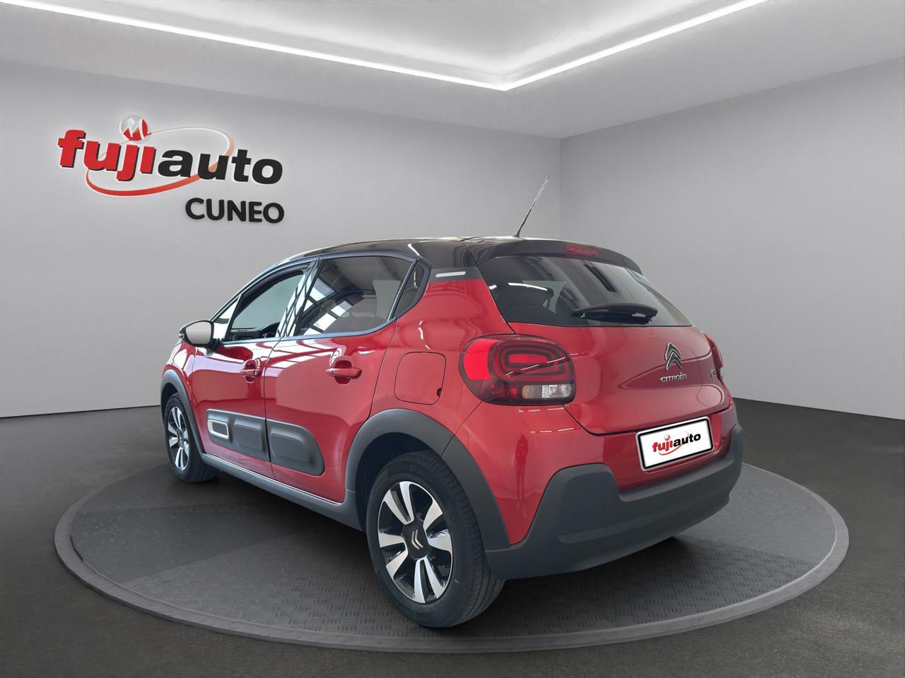 Citroen C3 1.2 puretech Shine Pack s&s 83cv