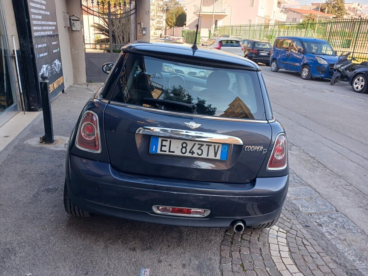 Mini 1.6 16V Cooper D