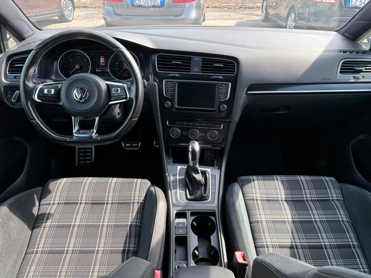 Volkswagen Golf GTD 2.0 TDI DSG 5p. BlueMotion Technology