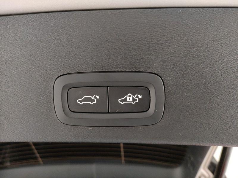 Volvo XC40 1.5 t2 Core auto
