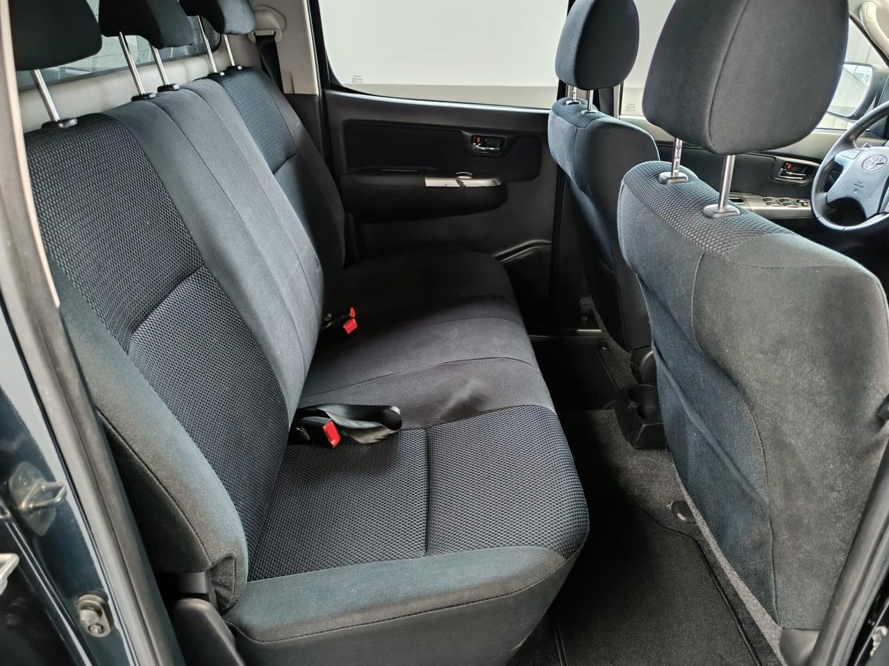 Toyota Hilux 3.0 D-4D 4WD 4p. DC Stylex