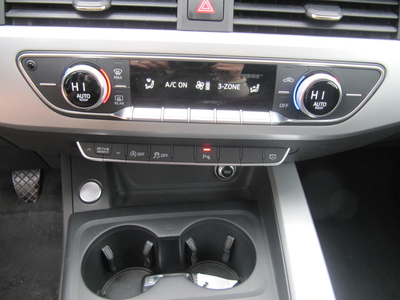 Audi A4 Avant 2.0 TDI 122 CV Business