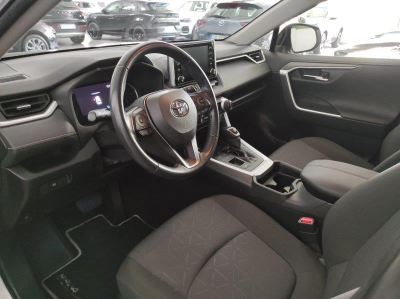 TOYOTA RAV4 5ª serie - RAV4 2.5 HV (218CV) E-CVT 2WD Business