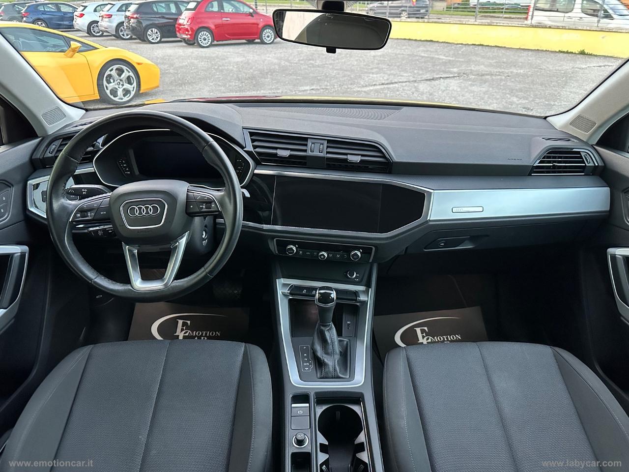 AUDI Q3 35 TDI S tronic Business - 2020