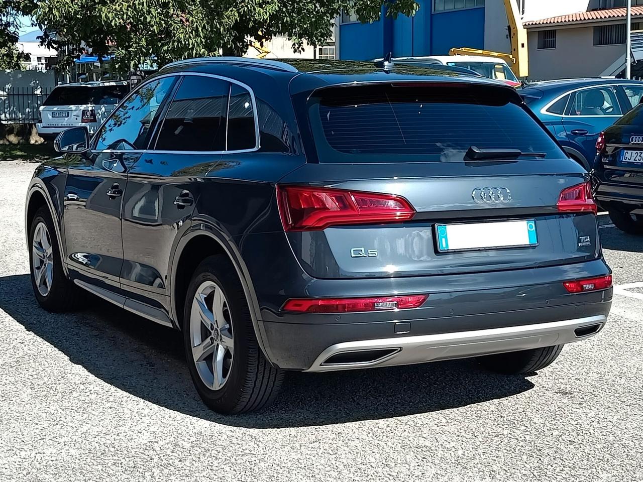 Audi Q5 2.0 TDI quattro S tronic Sport