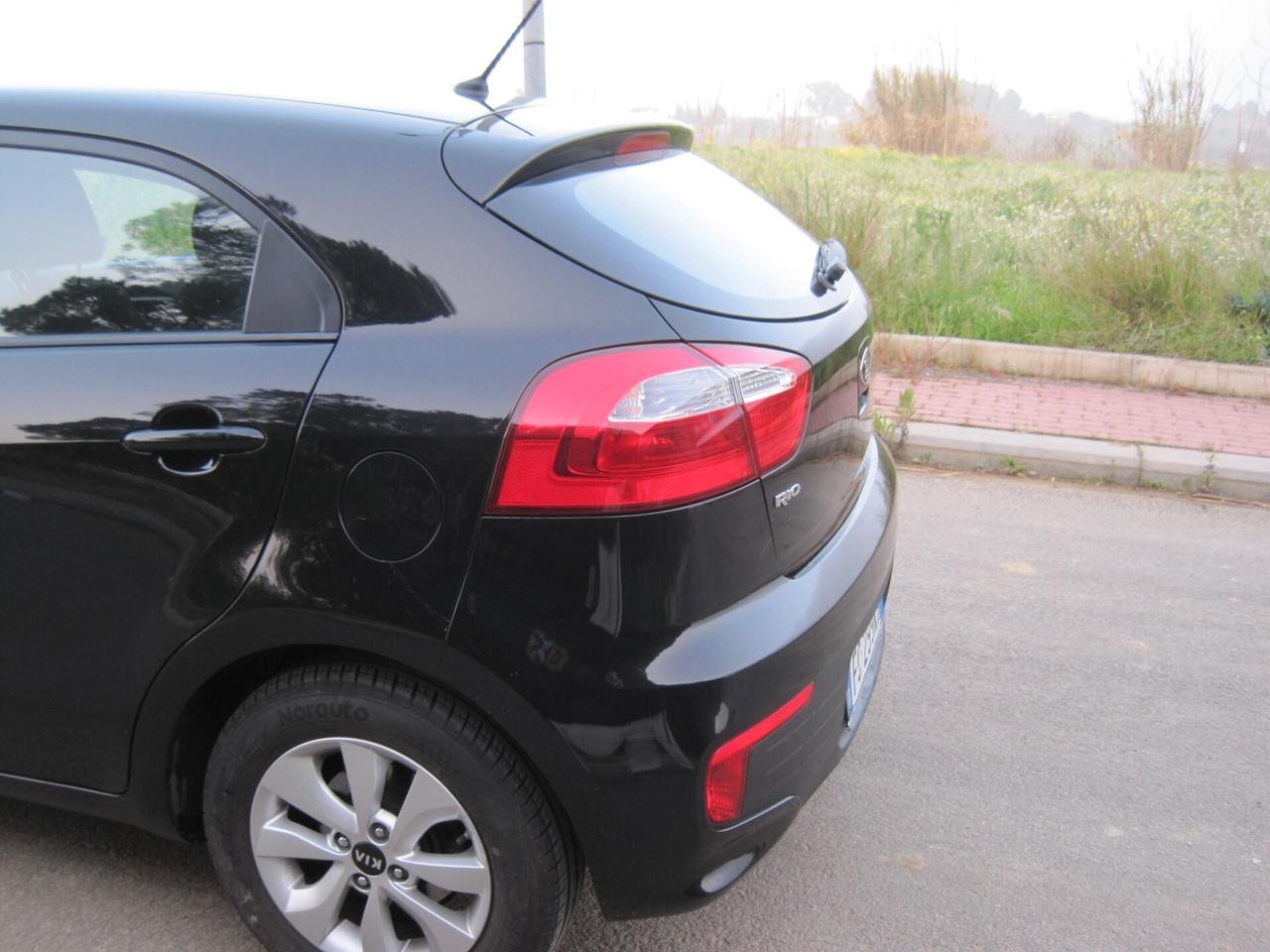 Kia Rio 1.1 CRDi 5p. Cool