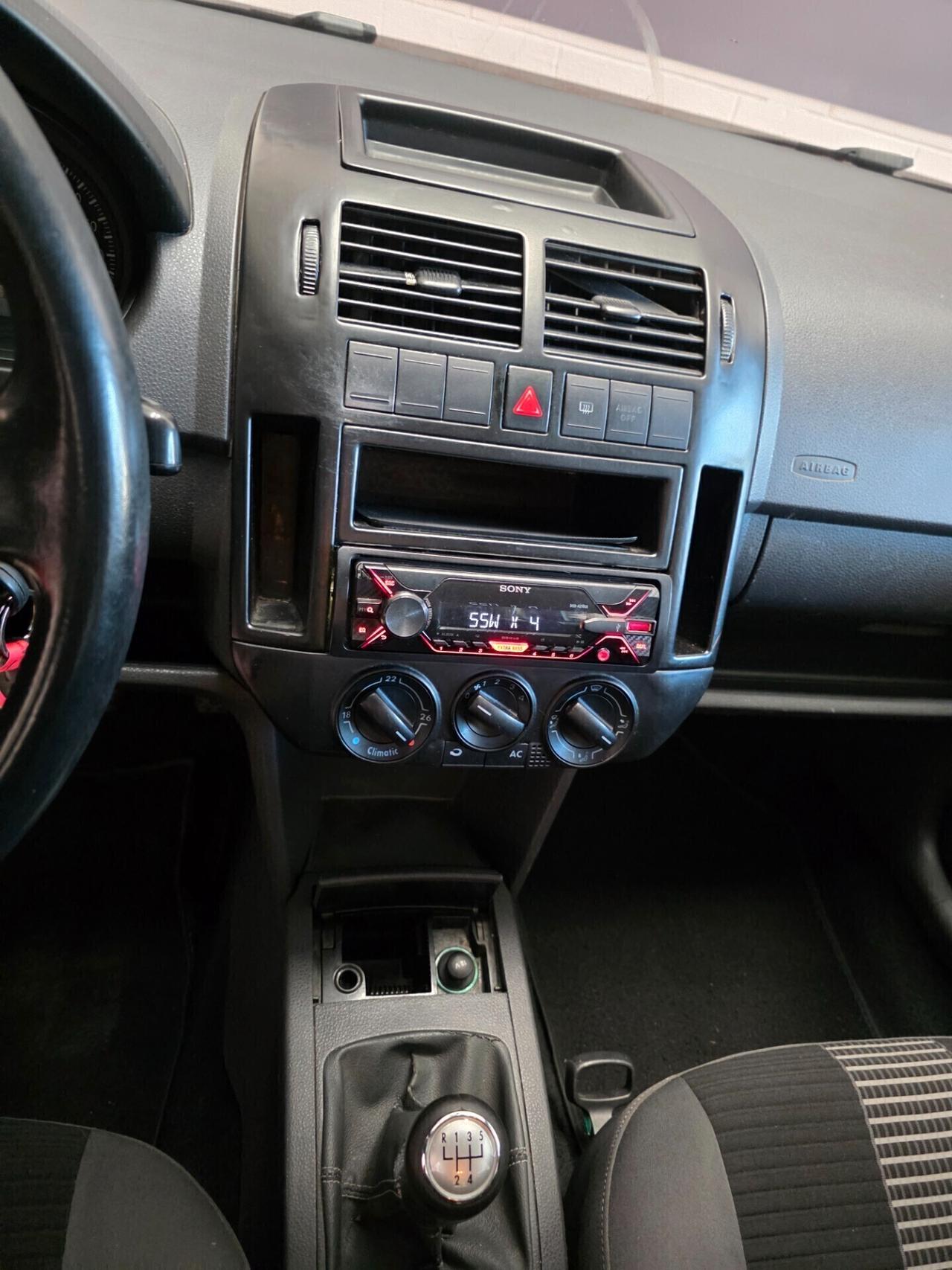 Volkswagen Polo 1.2 BENZINA