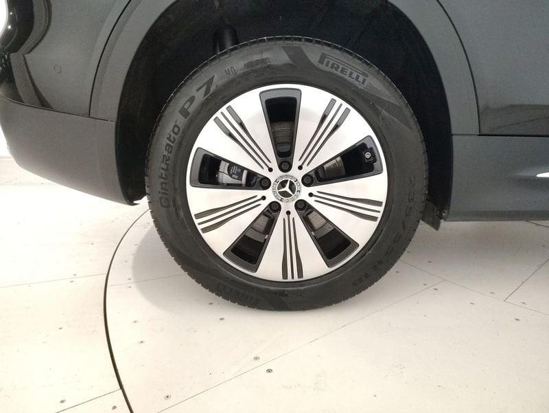 Mercedes-Benz EQB 300 Sport Plus 4matic