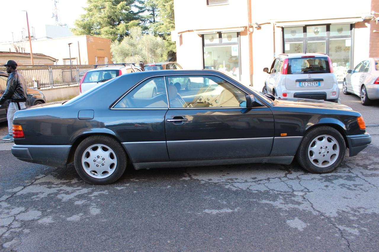 Mercedes-benz 300 CE-24