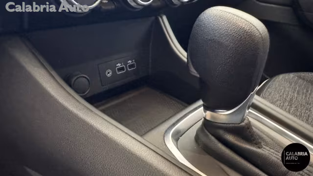 RENAULT Captur Plug-in Hybrid E-Tech 160 CV Techno