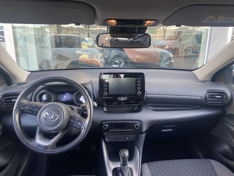 Toyota Yaris Hybrid Trend MY21