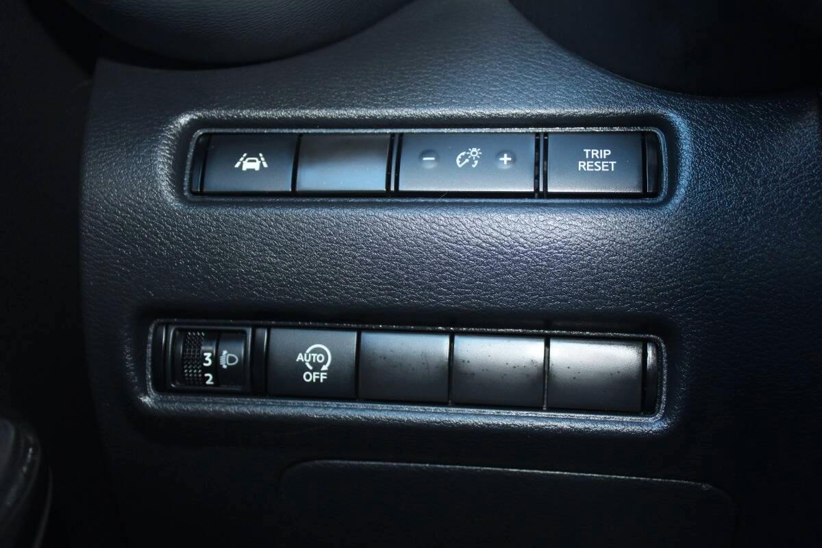 Nissan Juke 1.0 dig-t N-Connecta 114cv Con TELECAMERA
