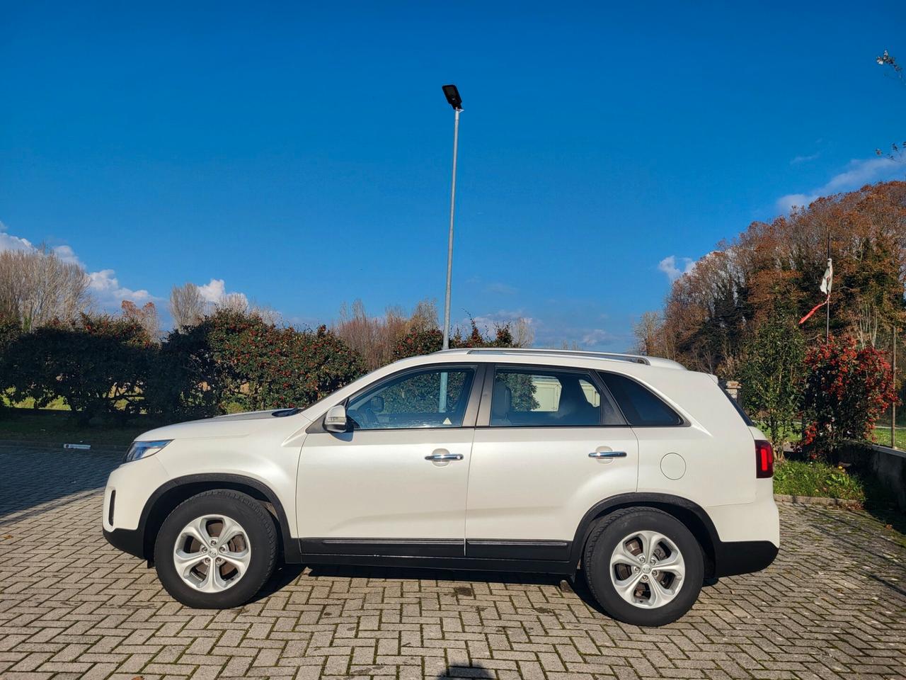 KIA SORENTO 2.0 CRDI 7 POSTI