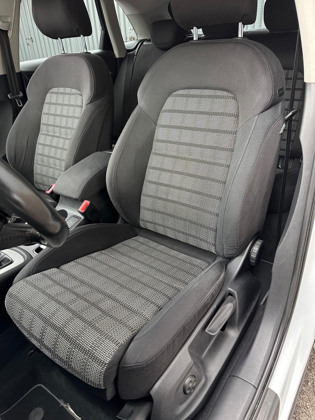 Audi Q3 2.0 TDI 140cv S Line - TETTO APRIBILE