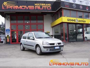 RENAULT Clio 1.2 16V cat 3 porte Limited