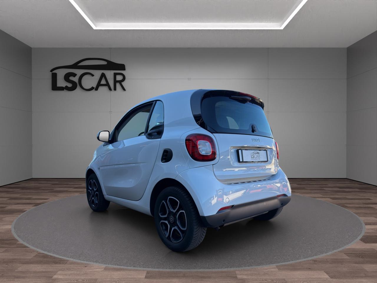 Smart fortwo coupe Fortwo 1.0 Passion 71cv - Unipro - Promo Finanziamento - Cerchi in lega - Sedili riscaldabili - LED - Bracciolo