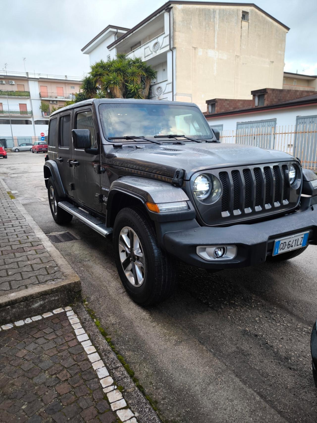 Jeep Wrangler Unlimited 2.2 Mjt II Sahara iper full