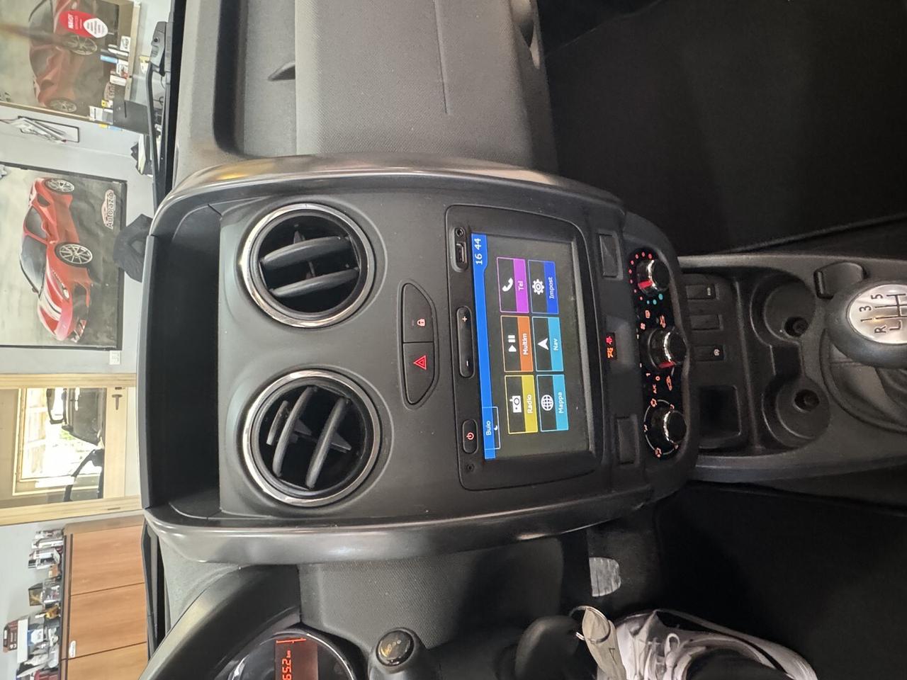 DACIA DUSTER 1.5 dci Limited U. Navigat.