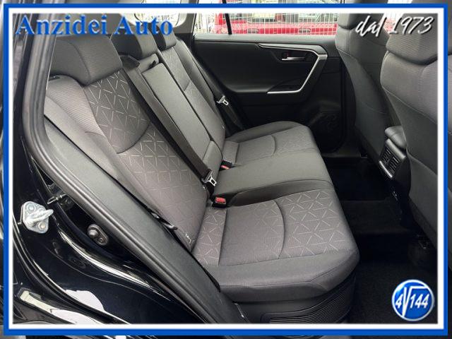 TOYOTA RAV 4 MY23 RAV4 2.5 HV (222CV) E-CVT AWD-i Business