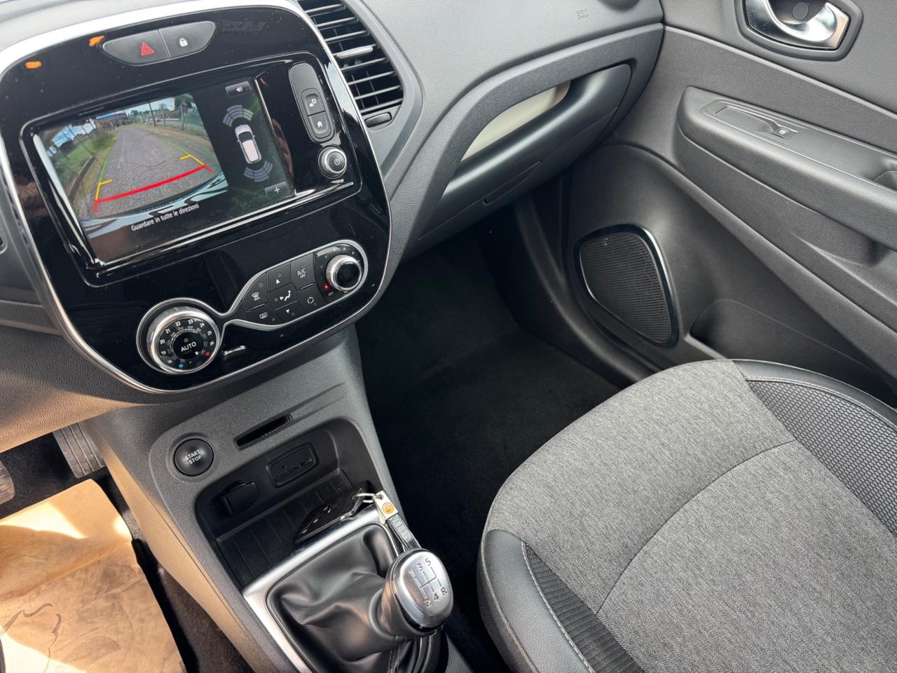 Renault Captur dCi 8V 90 CV Sport Edition NEOPATENTATI