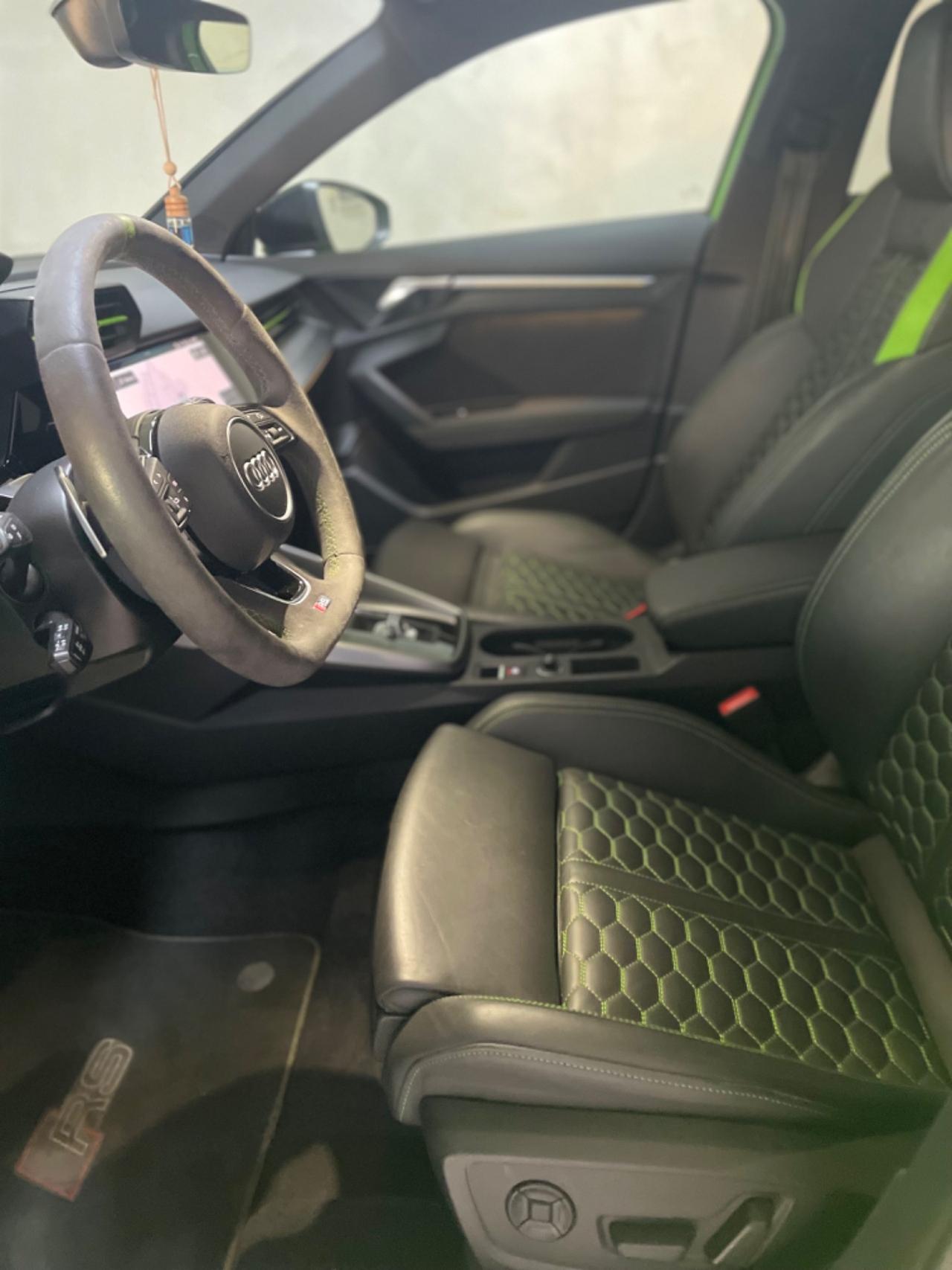 Audi RS3 Performance