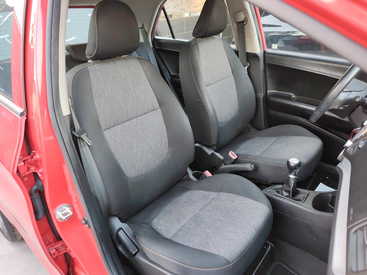 Kia Picanto 1.0 BENZINA CON NAVIGATORE