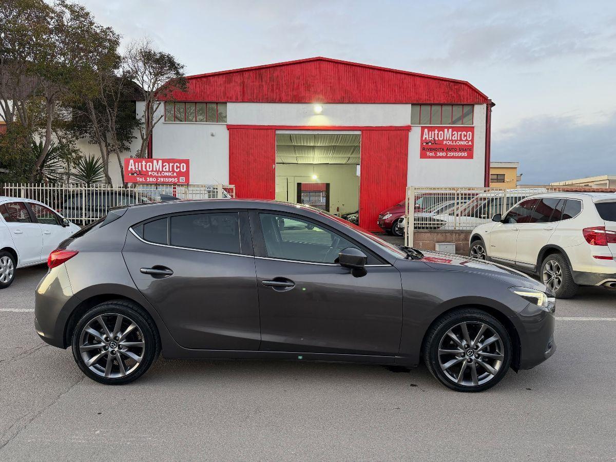 MAZDA - Mazda3 - 1.5 Skyactiv-D Exceed