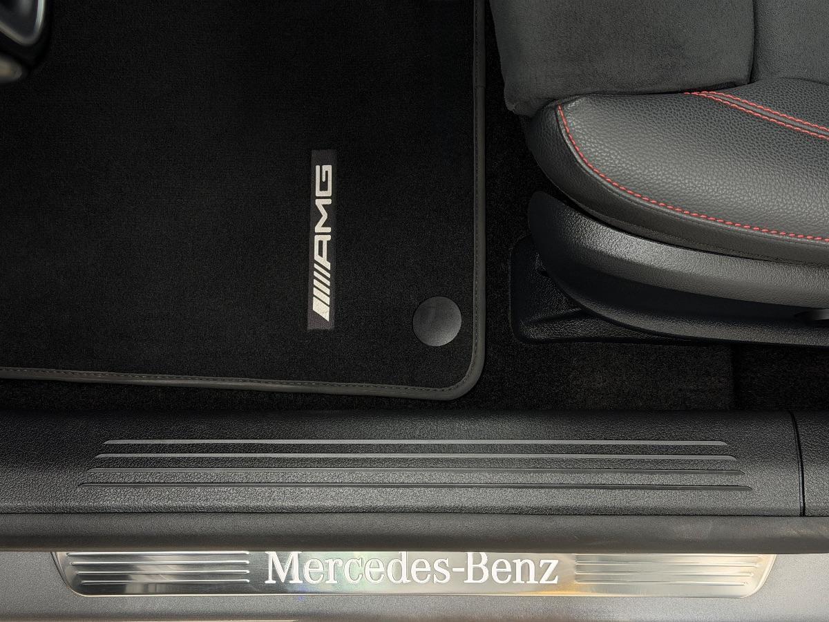 New Mercedes Classe A 220 4Matic Premium AMG Night Edition 190CV