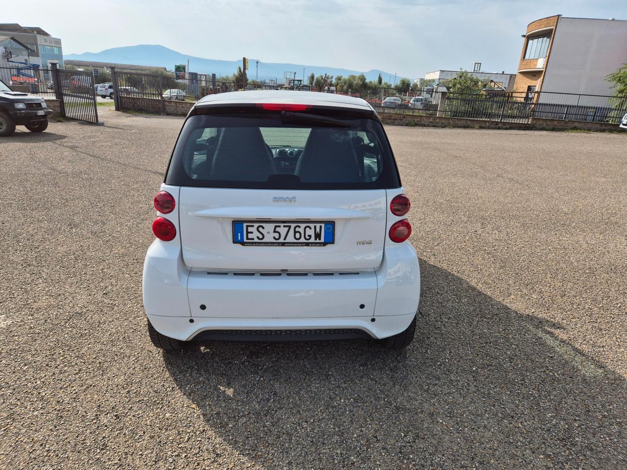 Smart ForTwo 1000 52 kW coupé pure