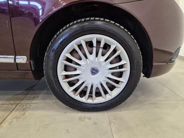 LANCIA Ypsilon 1.2 Oro - NEOPAT. - UNIPROPR. - Tetto
