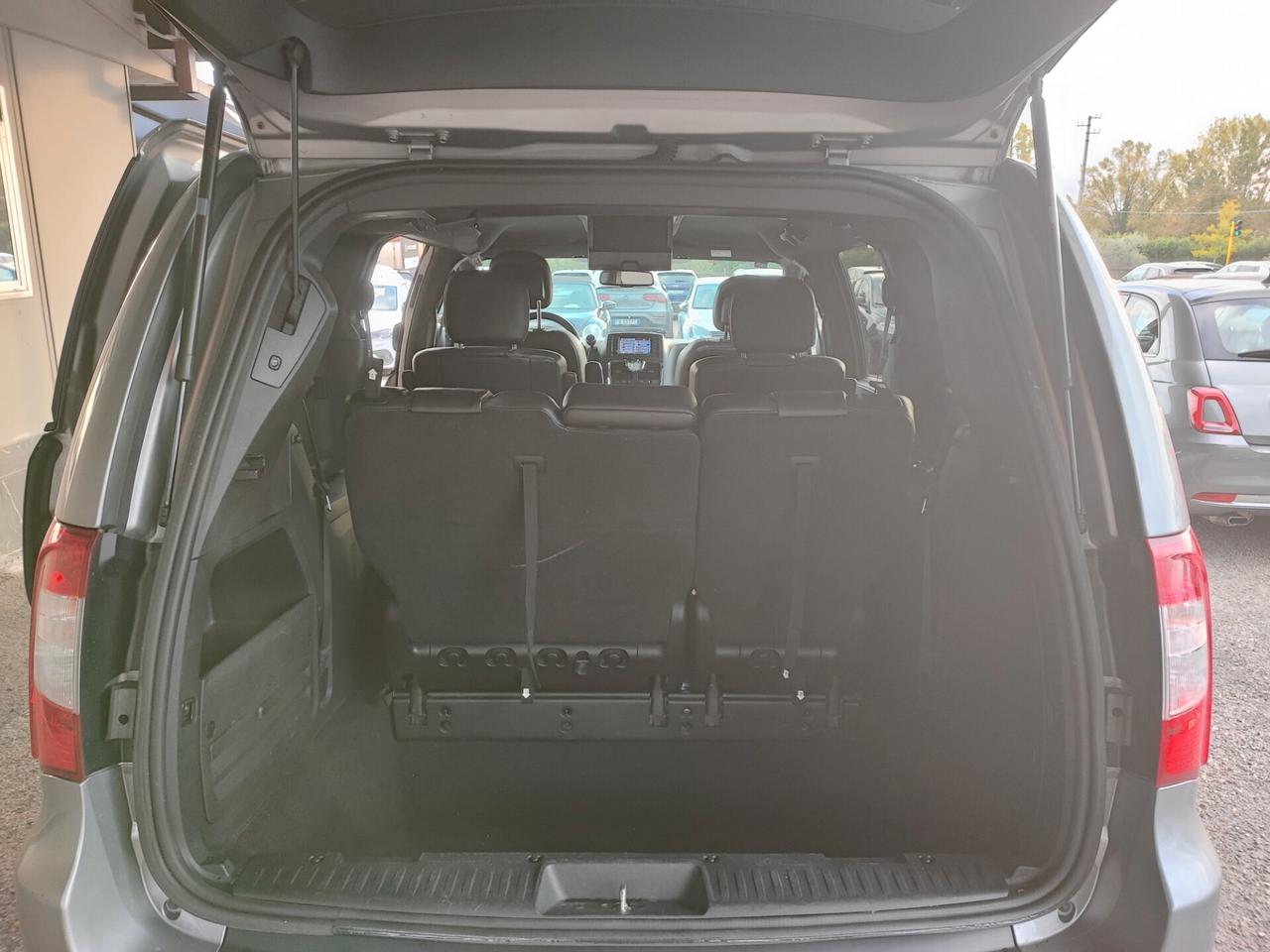 Lancia Voyager 2.8 Turbodiesel Platinum 177 CV