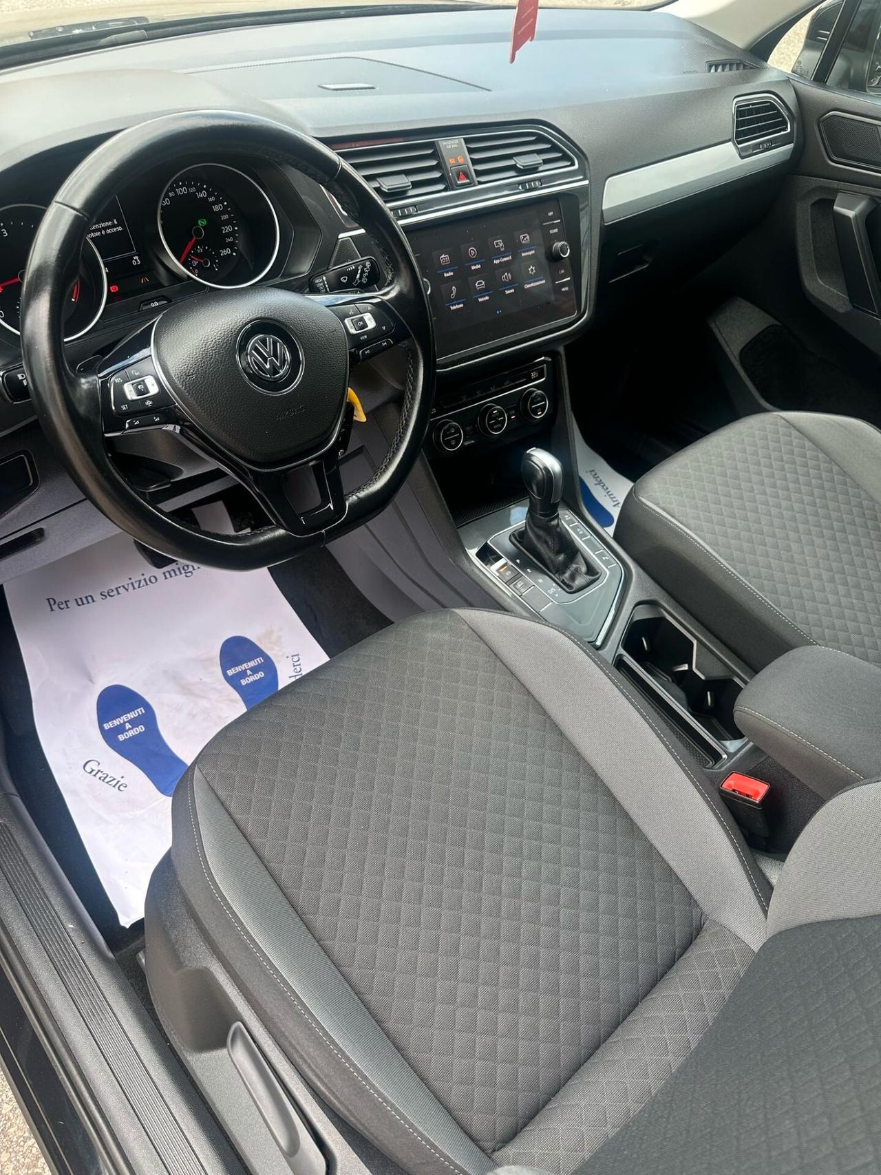 Volkswagen Tiguan 2.0 TDI 150 CV SCR DSG R-Line