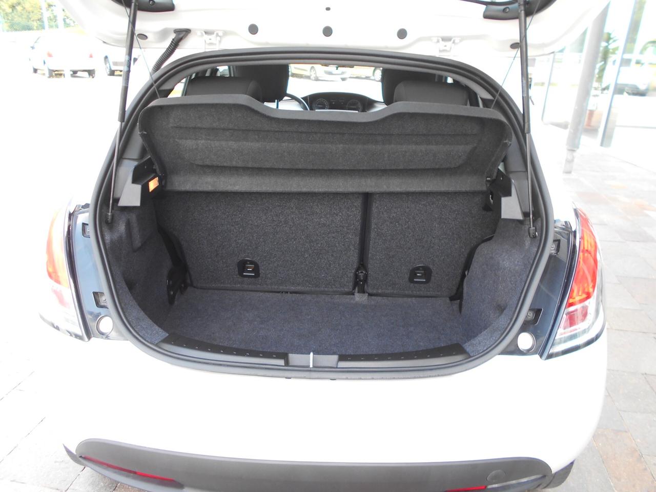 Lancia Ypsilon 1.2