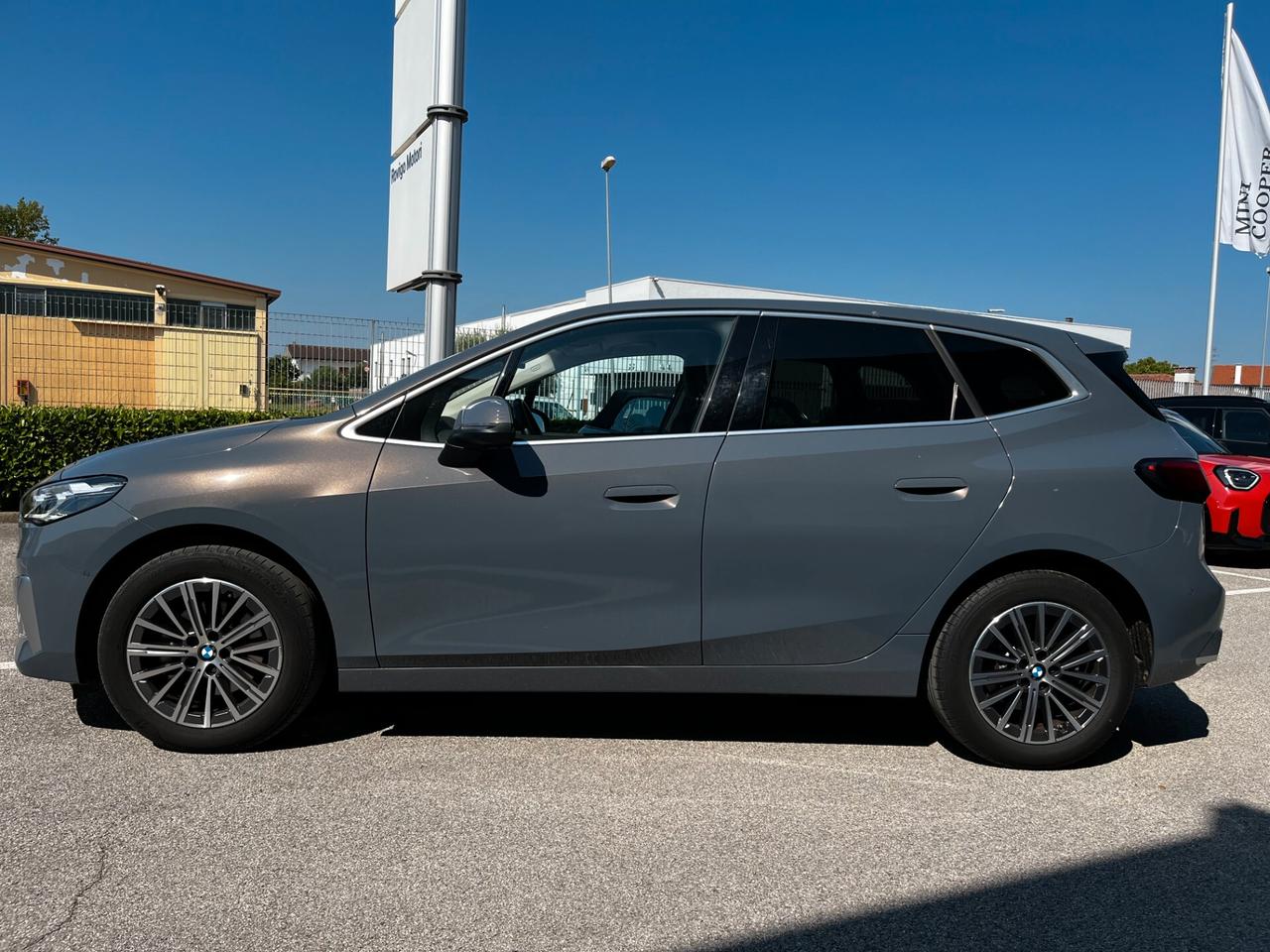 BMW 218d ACTIVE TOURER LUXURY
