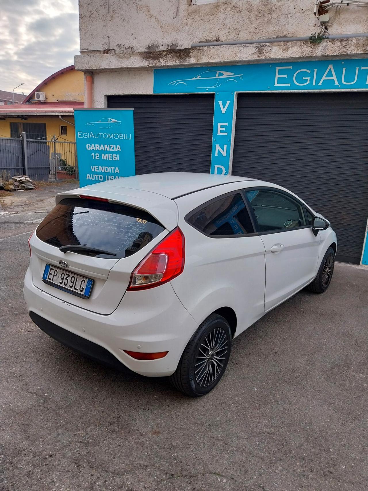Ford Fiesta 1.2 82CV 3 porte Titanium