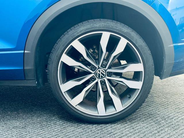 VOLKSWAGEN T-Roc 1.5 TSI ACT DSG R-LINE ACC|LED|RETROCAMERA|19'