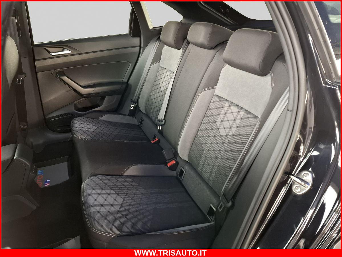 VOLKSWAGEN Taigo 1.0 TSI R-line NEOPATENTATI (TETTO APRIBILE)