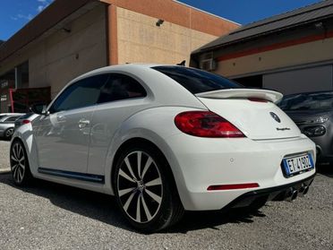 VOLKSWAGEN Maggiolino 2.0 TSI DSG Sport