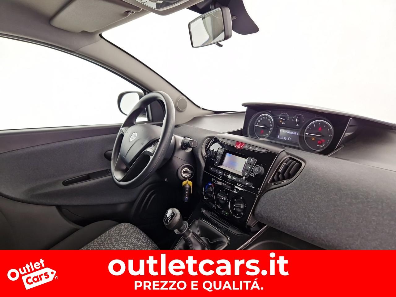 Lancia Ypsilon 1.2 silver ecochic gpl 69cv