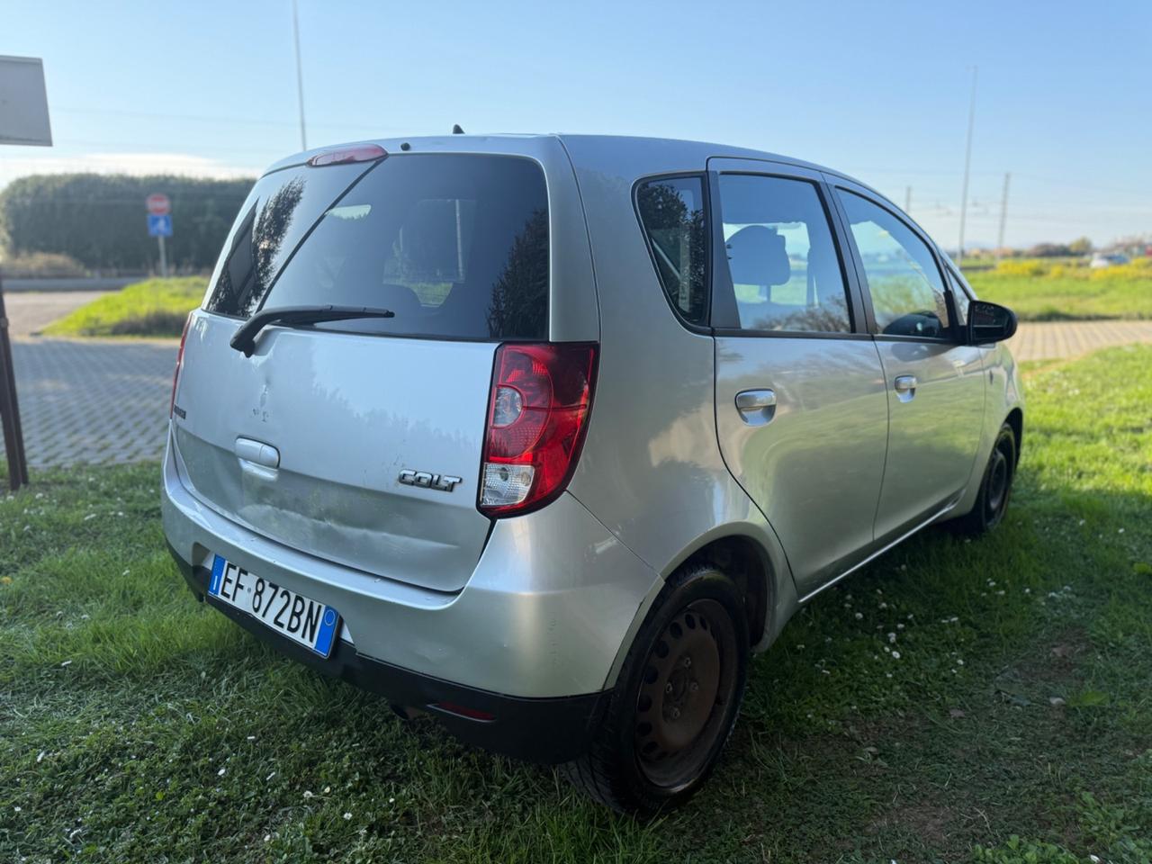Mitsubishi Colt 1.1 12V 5p. Invite
