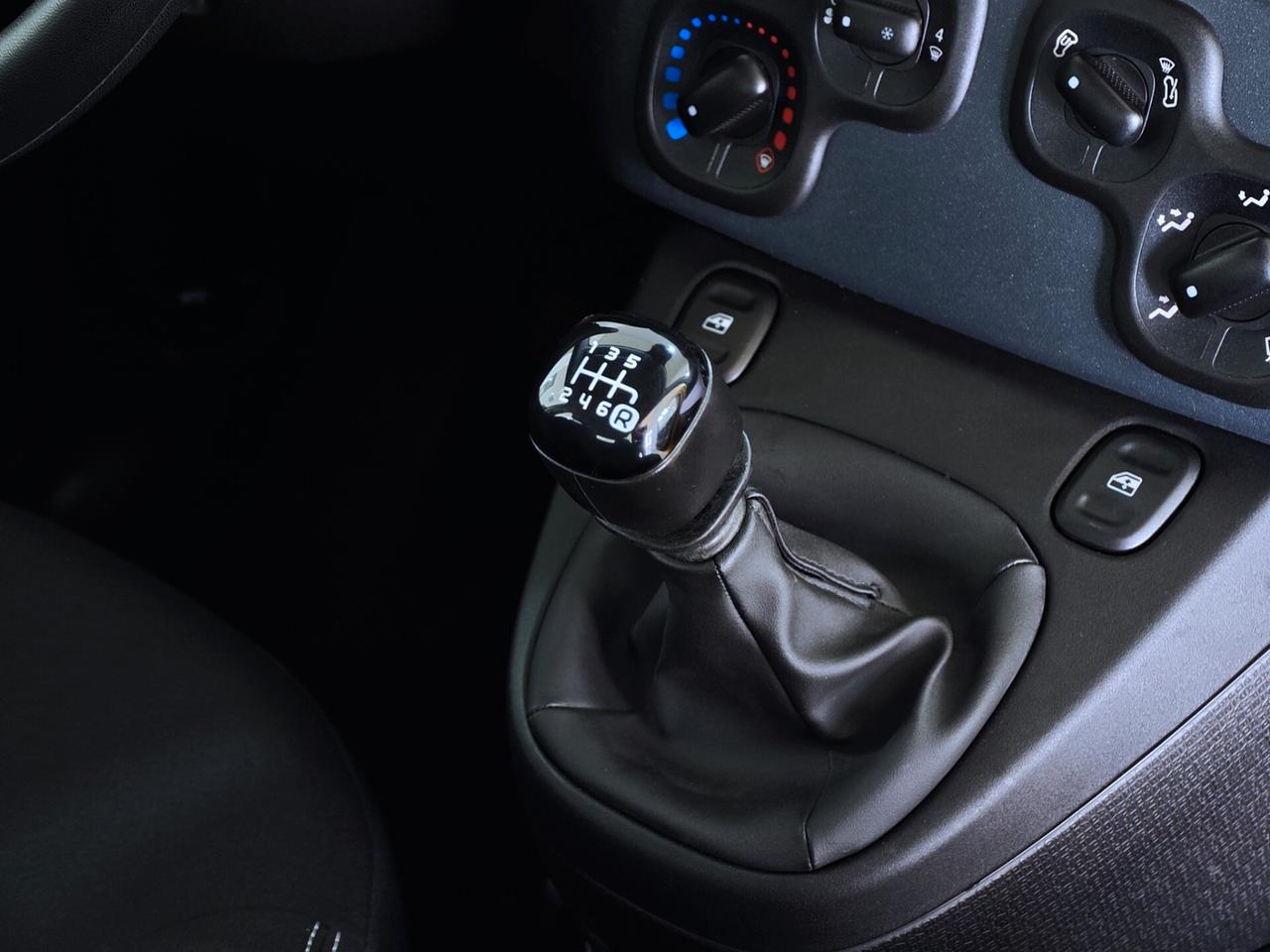 Fiat Panda 1.0 Hybrid ICON 2025