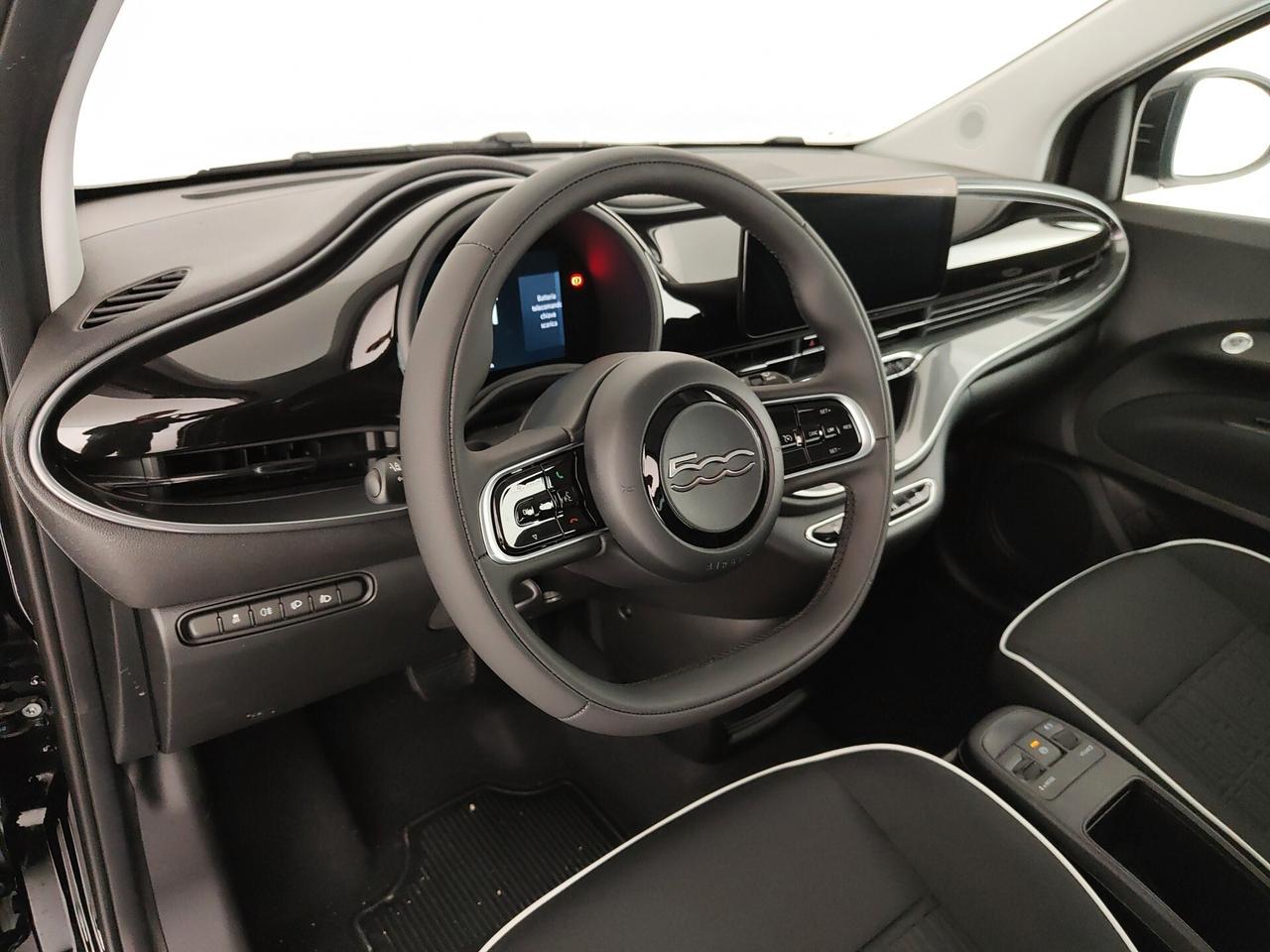 Fiat 500 500e Berlina 42 kWh