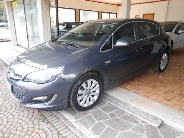 OPEL Astra 1.7 CDTI 110CV 5P COSMO OK NEOPAT.