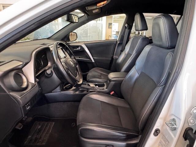Toyota RAV4 2.0 D-4D 2WD Style 2016